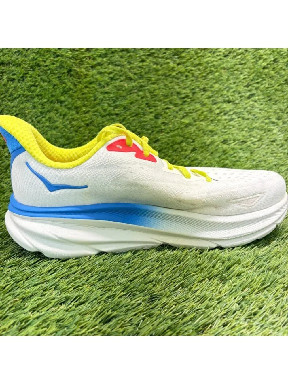 Hoka One One Clifton 9 Mens Size 8.5 White Blue Athletic Running Shoes Sneakers
